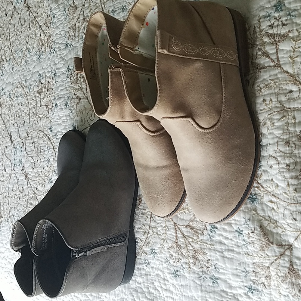 Cat and jack booties